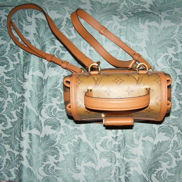 LIKE NEW Louis Vuitton Dauphine Backpack with dustbag main image 9